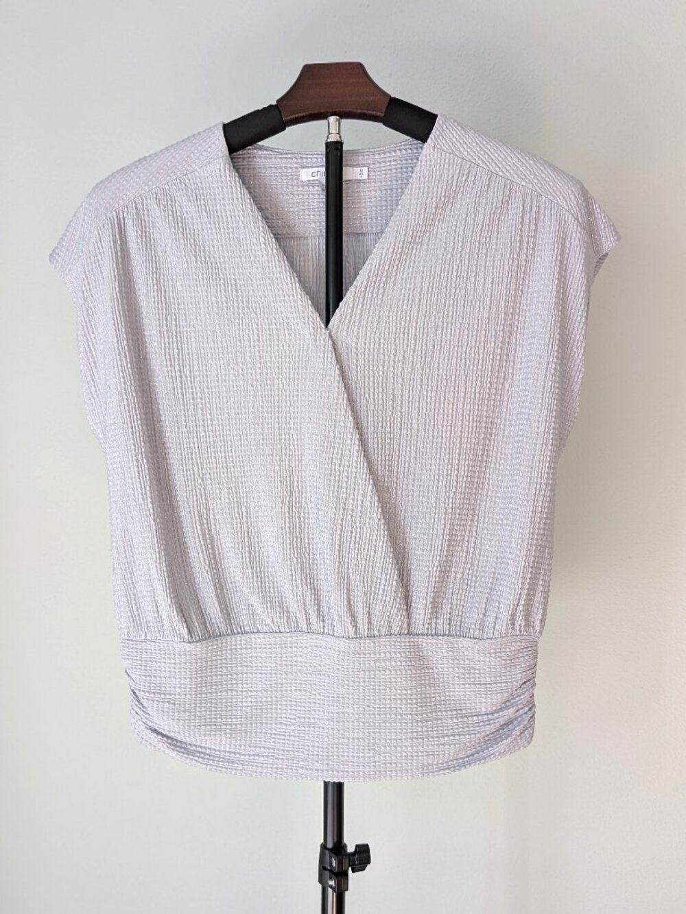 Chico's Shimmer Surplice Top Glitter Cap Sleeve Banded Ruched Waist Silver Grey